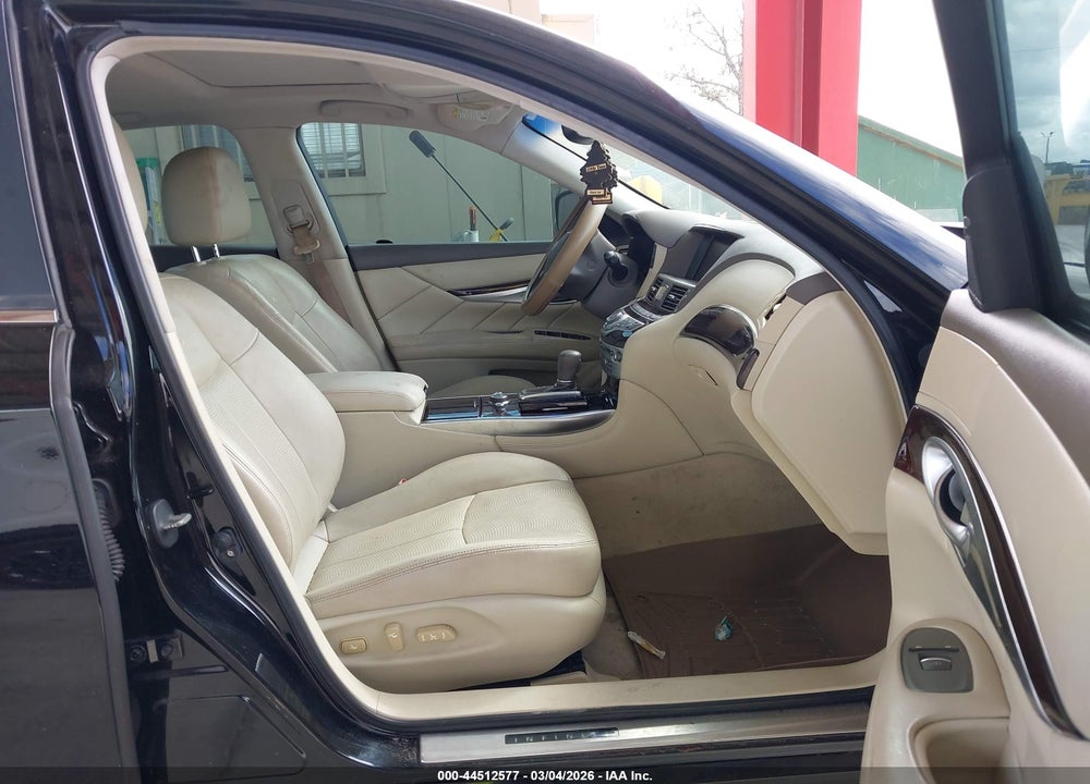 2011 INFINITI M37X VIN: JN1BY1AR3BM370152