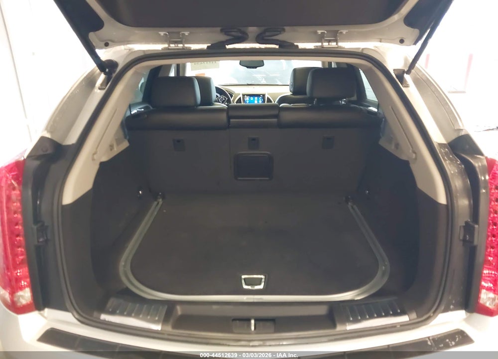 2013 CADILLAC SRX PERFORMANCE COLLECTION VIN: 3GYFNDE37DS602635