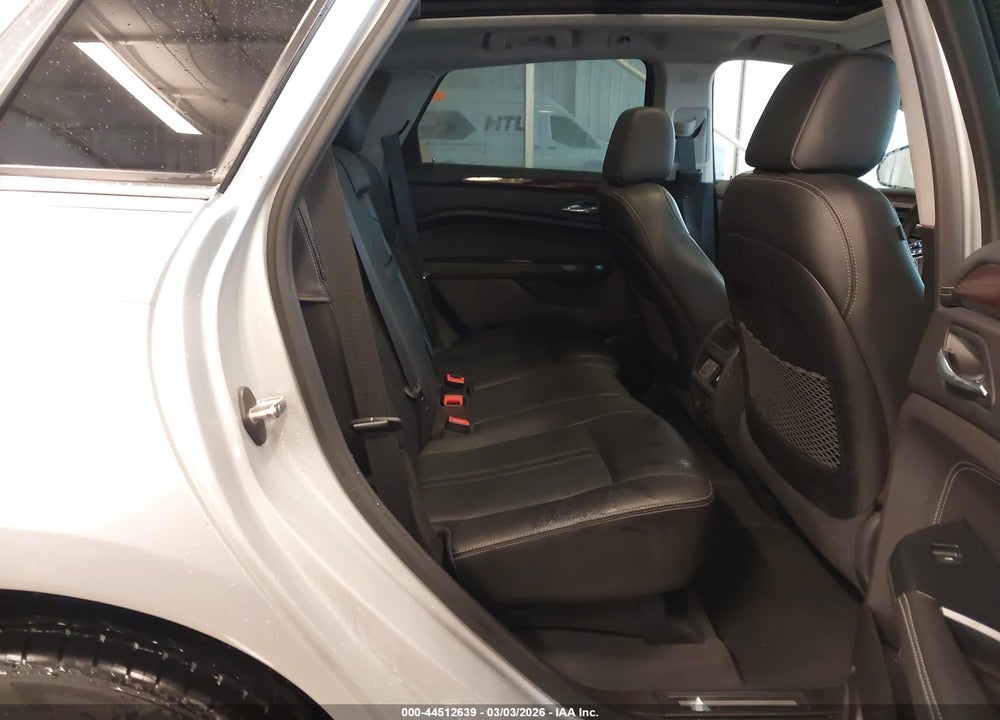 2013 CADILLAC SRX PERFORMANCE COLLECTION VIN: 3GYFNDE37DS602635