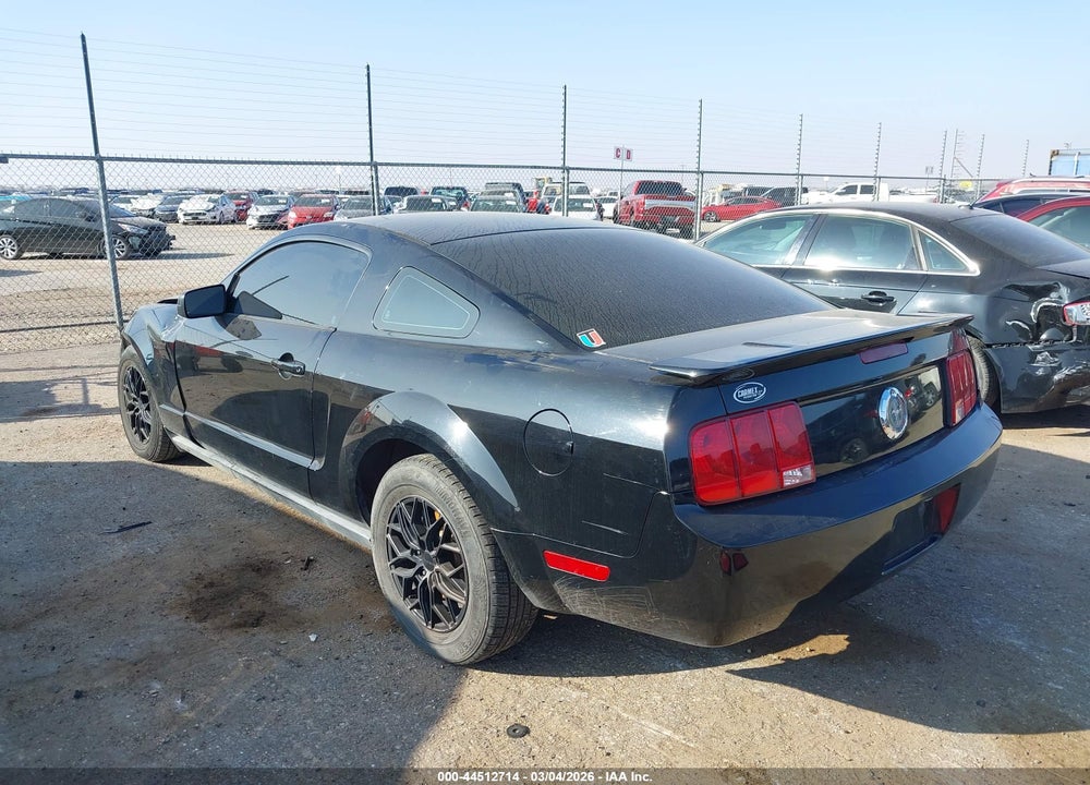 2007 FORD MUSTANG VIN: 1ZVFT80N575304804