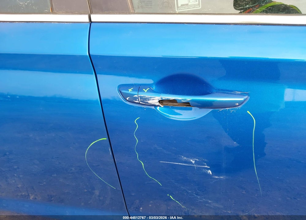 2018 HYUNDAI ELANTRA GT VIN: KMHH35LE4JU067463