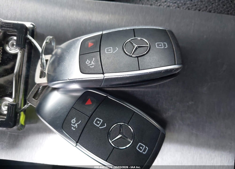 2022 MERCEDES-BENZ GLC 300 SUV VIN: W1N0G8DB6NG116994