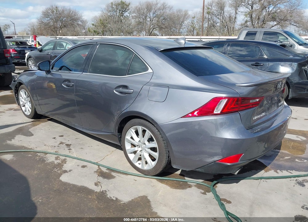 2016 LEXUS IS 200T VIN: JTHBA1D2XG5001434