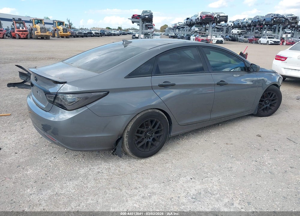 2013 HYUNDAI SONATA GLS VIN: 5NPEB4AC6DH691107