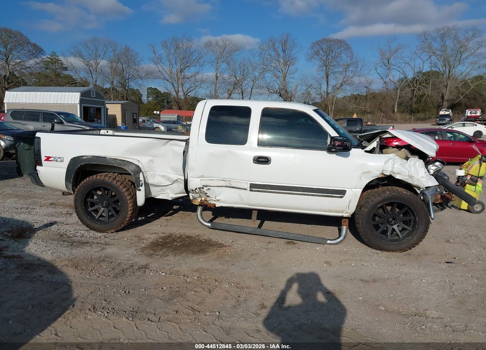 2004 CHEVROLET SILVERADO 1500 Z71 VIN: 1GCEK19T34E139972