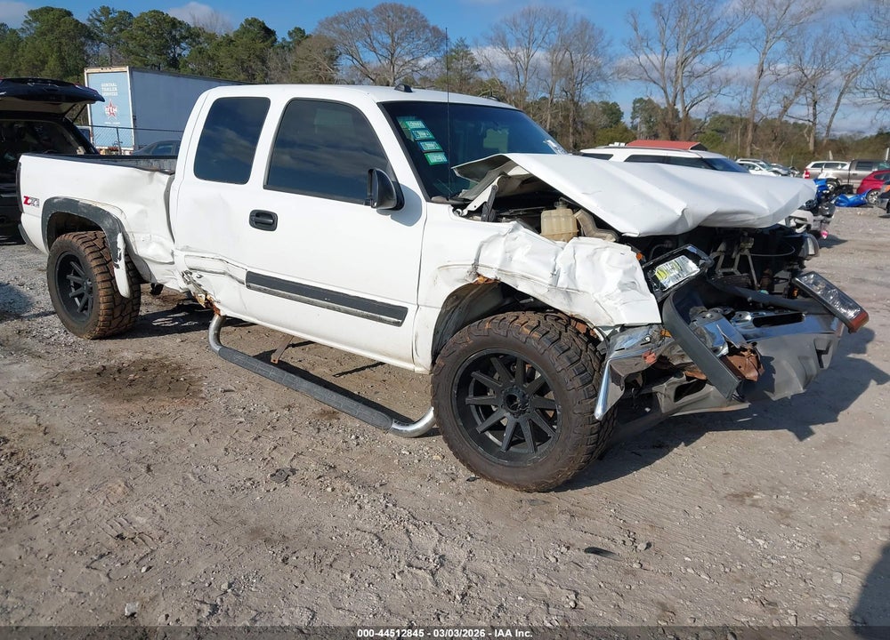 2004 CHEVROLET SILVERADO 1500 Z71 VIN: 1GCEK19T34E139972