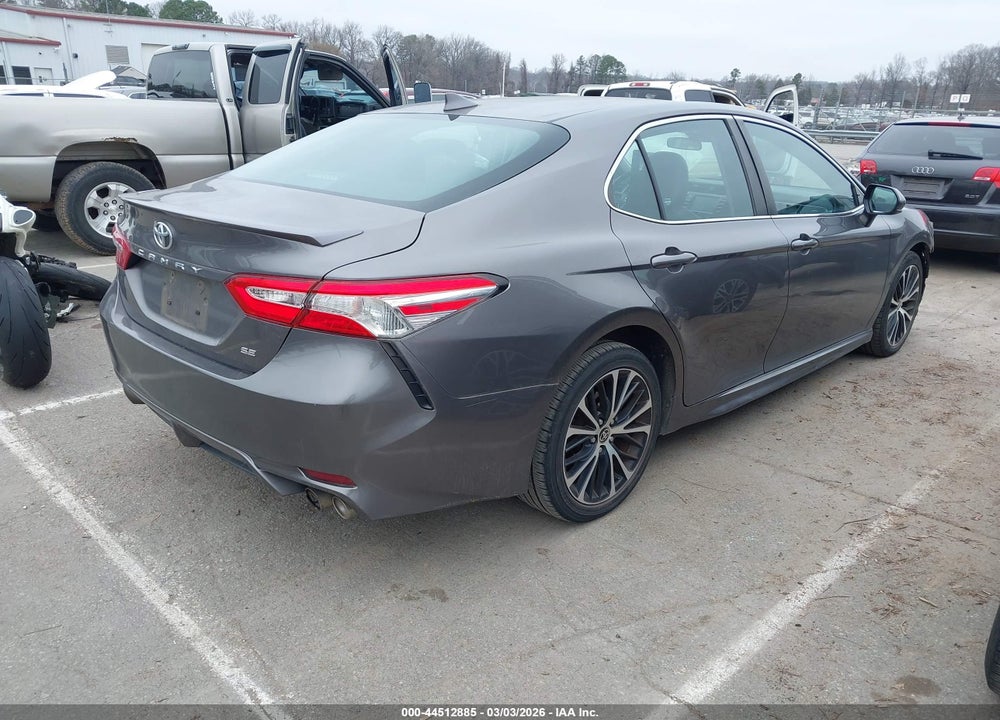 2020 TOYOTA CAMRY SE VIN: 4T1G11AK2LU501157