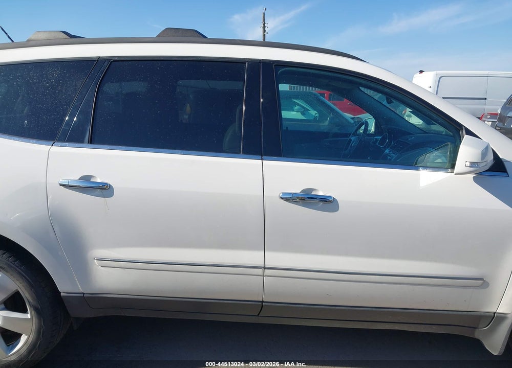 2011 CHEVROLET TRAVERSE LTZ VIN: 1GNKRLED8BJ234774