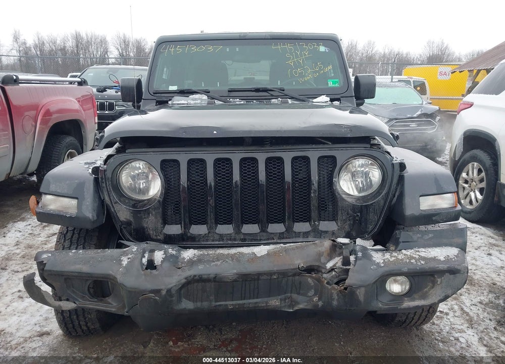 2018 JEEP WRANGLER UNLIMITED SPORT S 4X4 VIN: 1C4HJXDN3JW189661