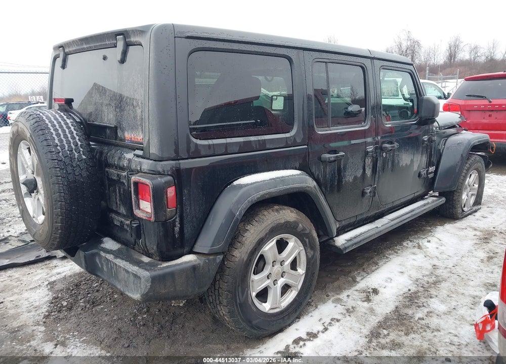 2018 JEEP WRANGLER UNLIMITED SPORT S 4X4 VIN: 1C4HJXDN3JW189661