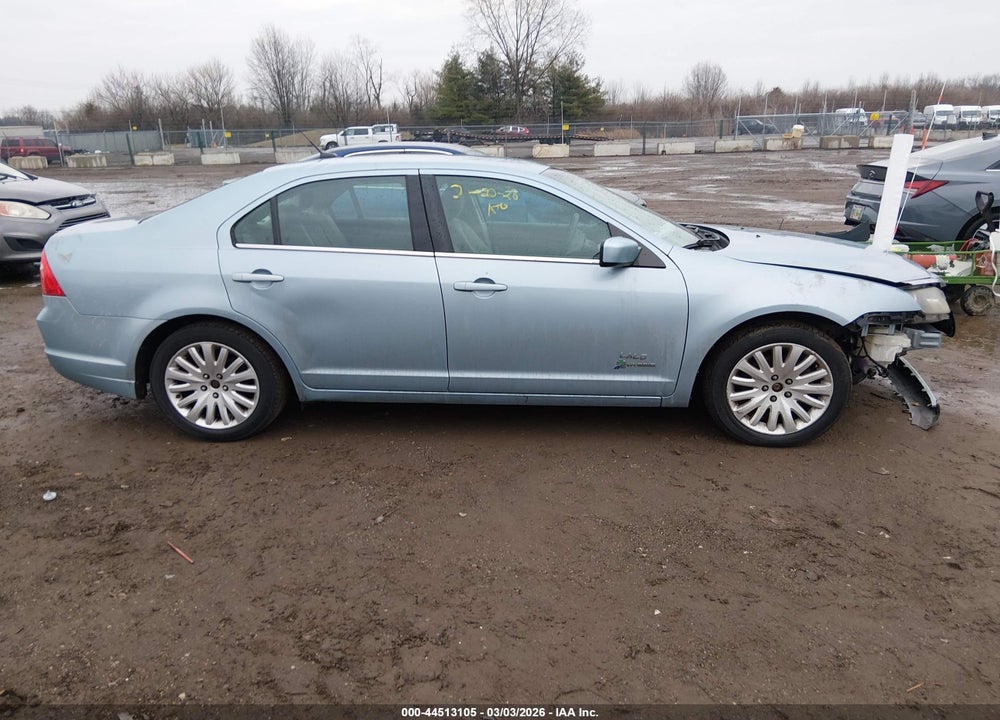 2011 FORD FUSION HYBRID VIN: 3FADP0L38BR129955