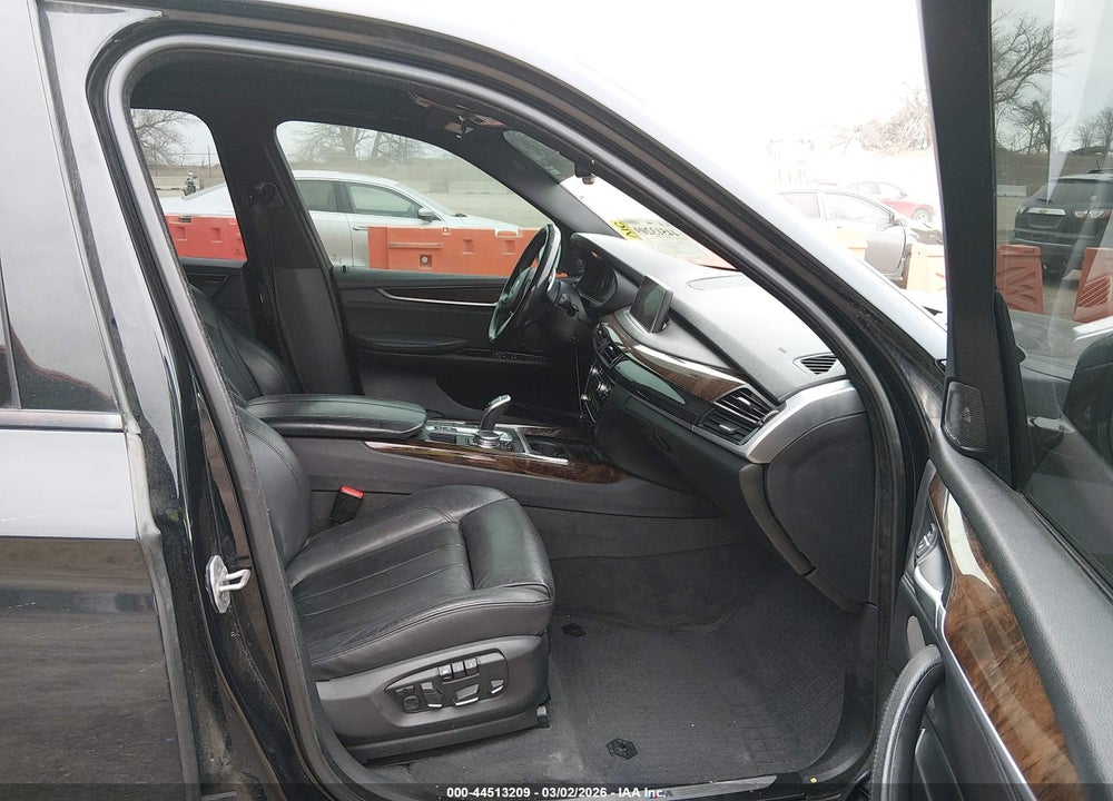 2015 BMW X5 XDRIVE35I VIN: 5UXKR0C54F0K69292