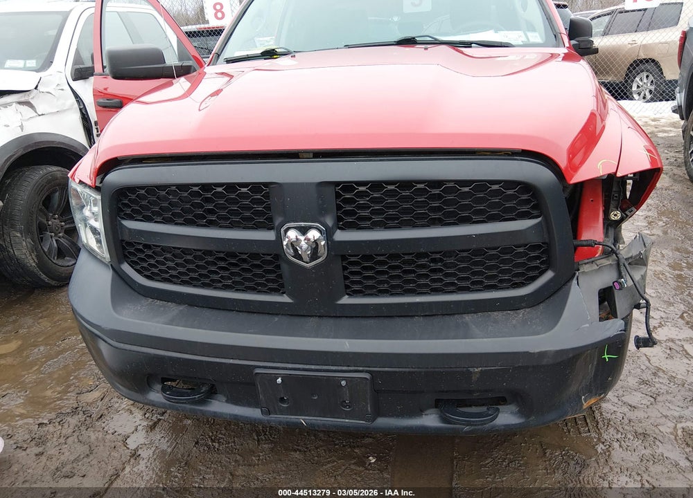 2020 RAM 1500 CLASSIC TRADESMAN  4X4 5'7 BOX VIN: 3C6RR7KG0LG130318