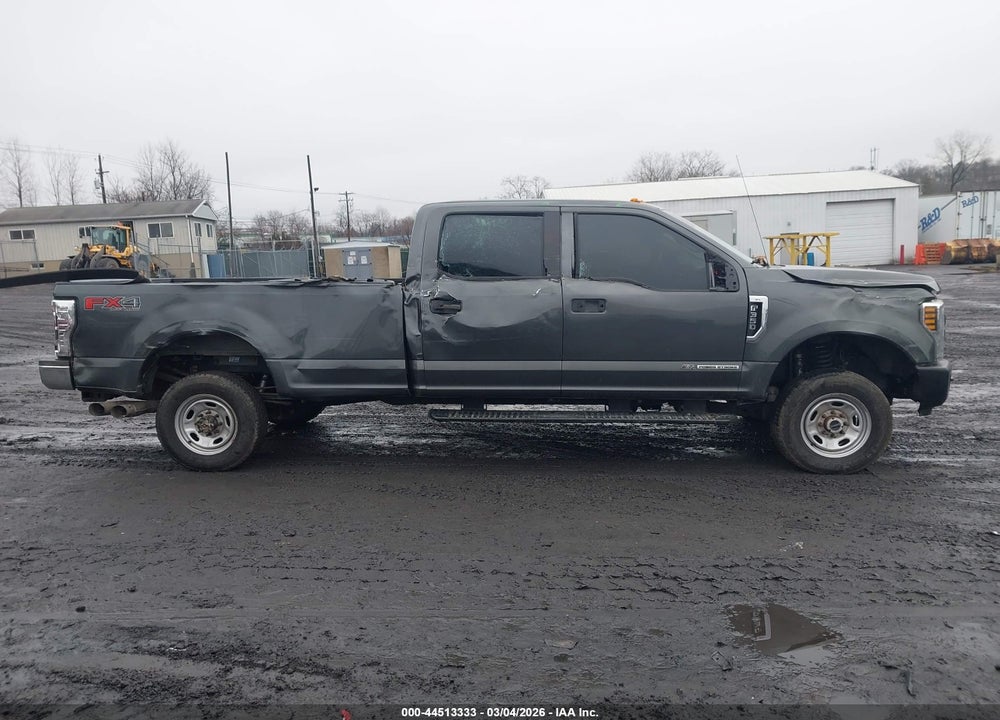 2018 FORD F-350 XL VIN: 1FT8W3BT5JEB40043