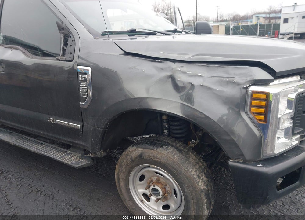 2018 FORD F-350 XL VIN: 1FT8W3BT5JEB40043