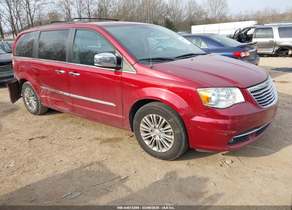 2016 CHRYSLER TOWN & COUNTRY TOURING-L ANNIVERSARY EDITION VIN: 2C4RC1CG3GR104270