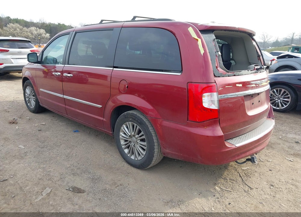 2016 CHRYSLER TOWN & COUNTRY TOURING-L ANNIVERSARY EDITION VIN: 2C4RC1CG3GR104270