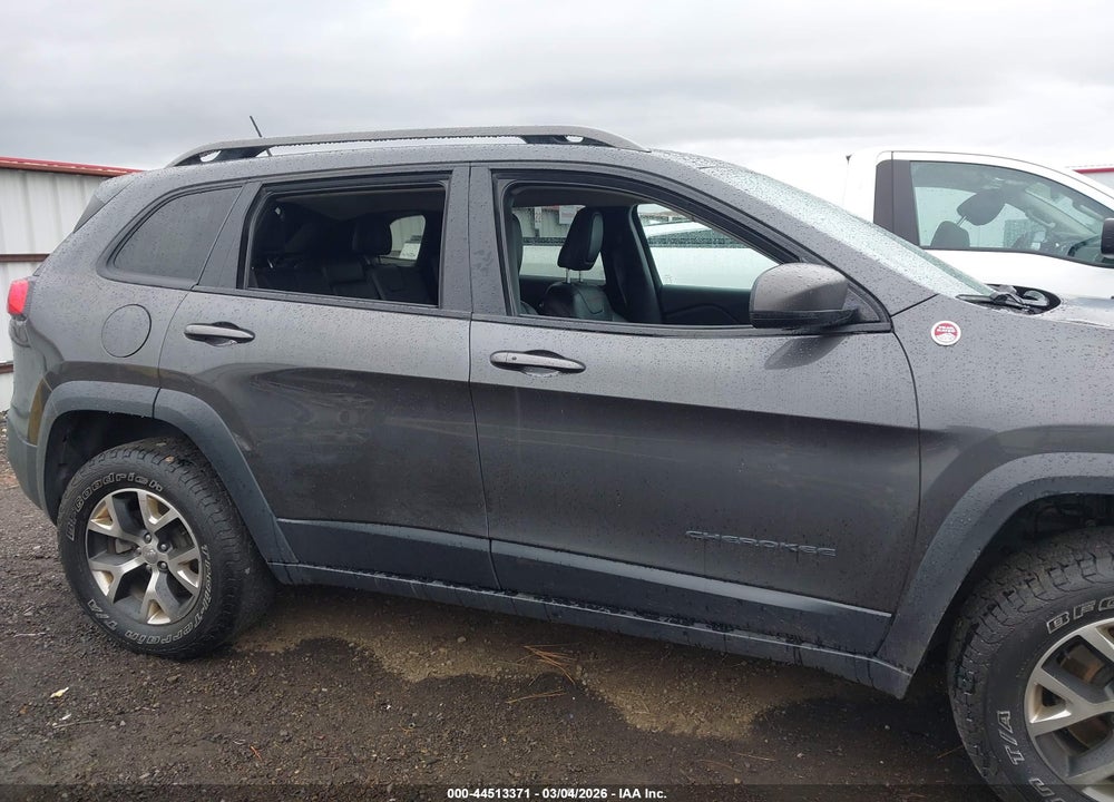 2015 JEEP CHEROKEE TRAILHAWK VIN: 1C4PJMBSXFW614013