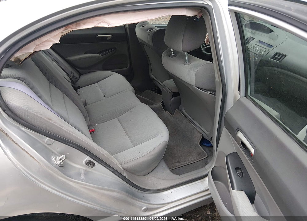 2010 HONDA CIVIC LX VIN: 2HGFA1F5XAH529776