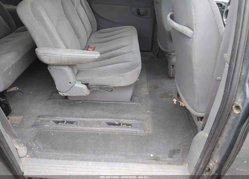 2005 DODGE CARAVAN SE VIN: 1D4GP25R15B173652