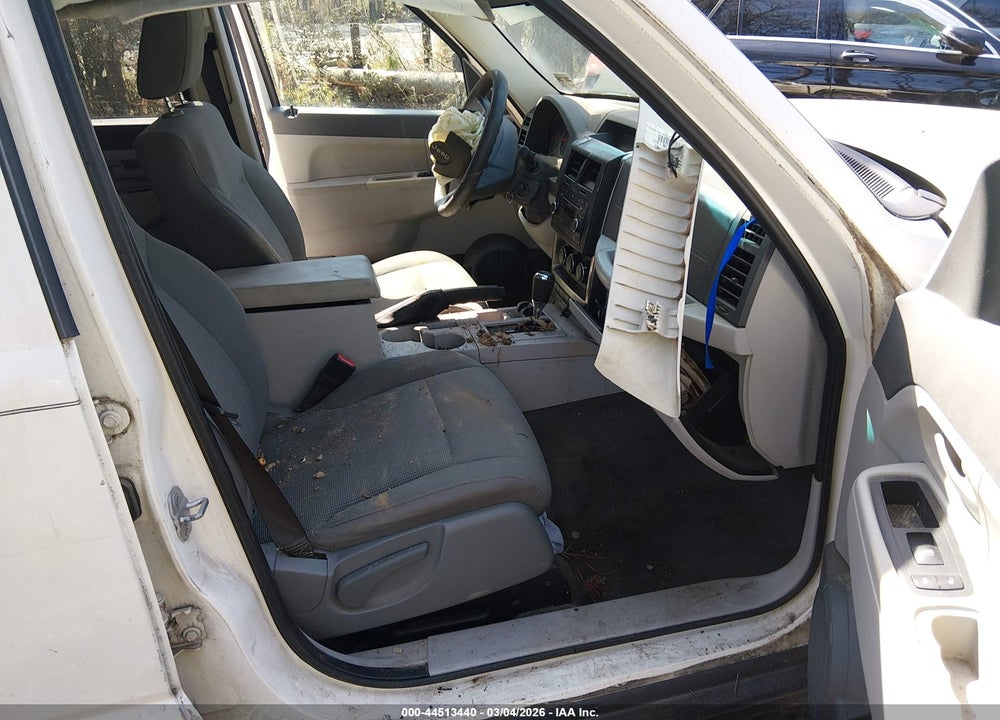 2008 JEEP LIBERTY SPORT VIN: 1J8GN28K78W103113