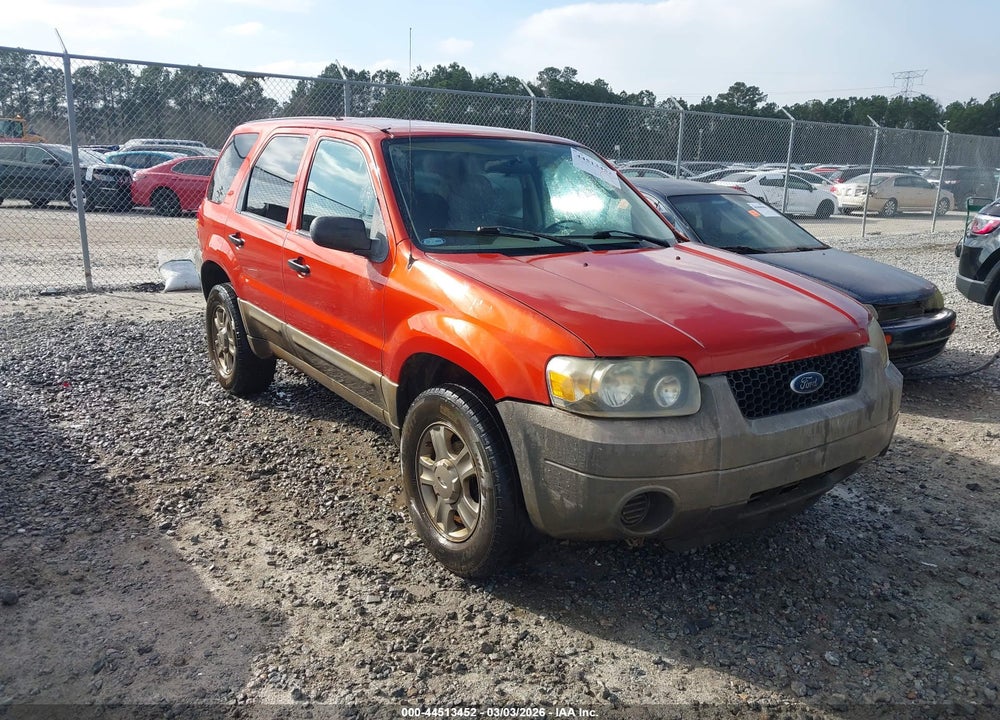 2005 FORD ESCAPE XLS VIN: 1FMYU02Z15KC44394