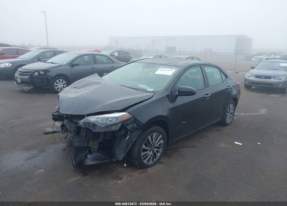 2019 TOYOTA COROLLA XLE VIN: 5YFBURHE5KP923620