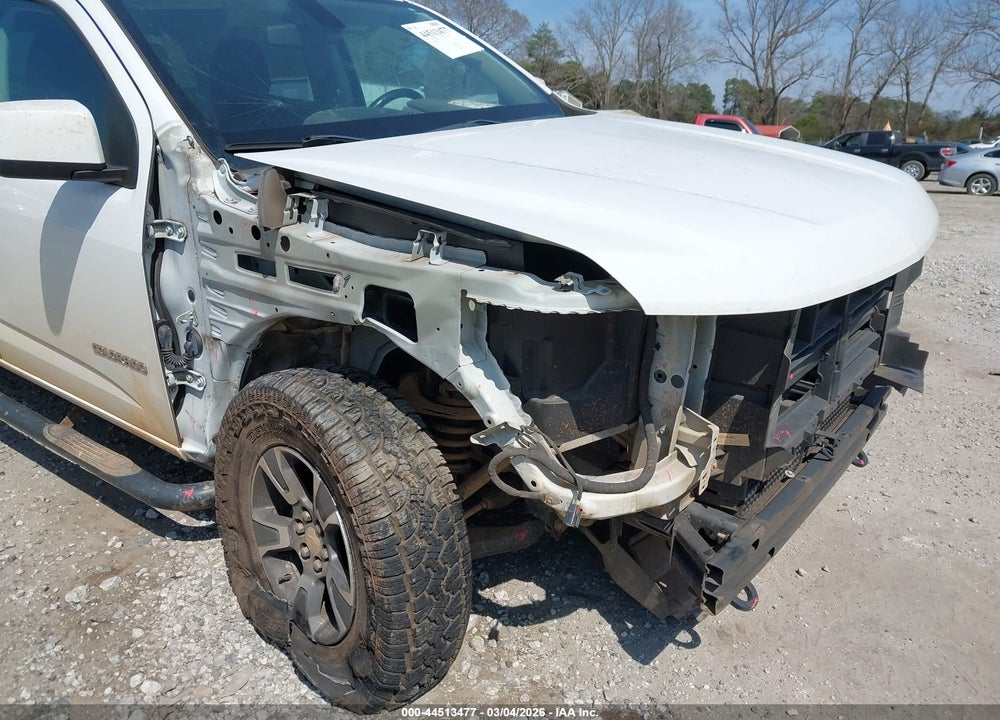2018 CHEVROLET COLORADO LT VIN: 1GCGTCEN5J1304058