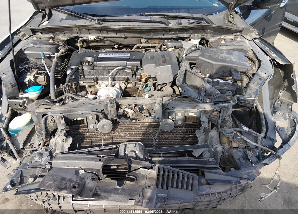 2013 HONDA ACCORD LX VIN: 1HGCR2F30DA183935