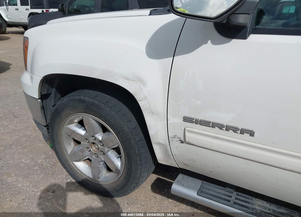 2013 GMC SIERRA 1500 SLT VIN: 3GTP2WE70DG304268