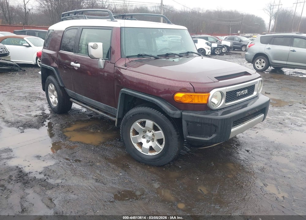 2007 TOYOTA FJ CRUISER VIN: JTEBU11F270001713