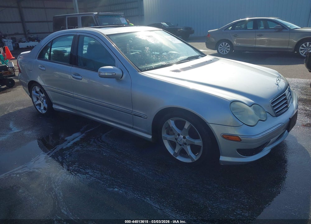 2007 MERCEDES-BENZ C 230 SPORT VIN: WDBRF52HX7F920634