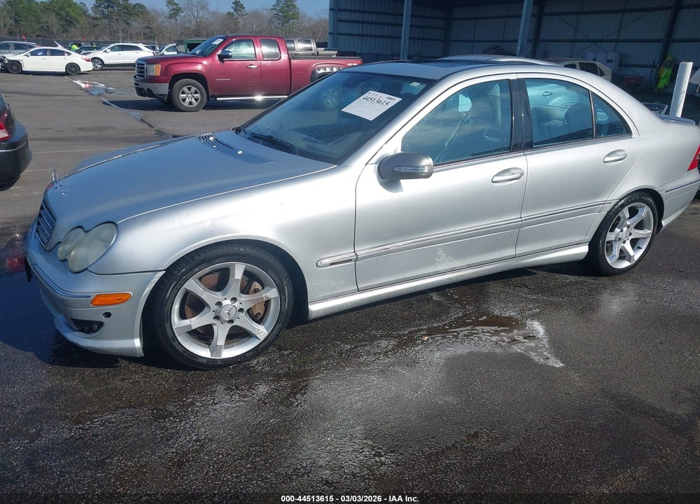 2007 MERCEDES-BENZ C 230 SPORT VIN: WDBRF52HX7F920634