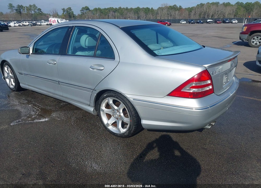 2007 MERCEDES-BENZ C 230 SPORT VIN: WDBRF52HX7F920634