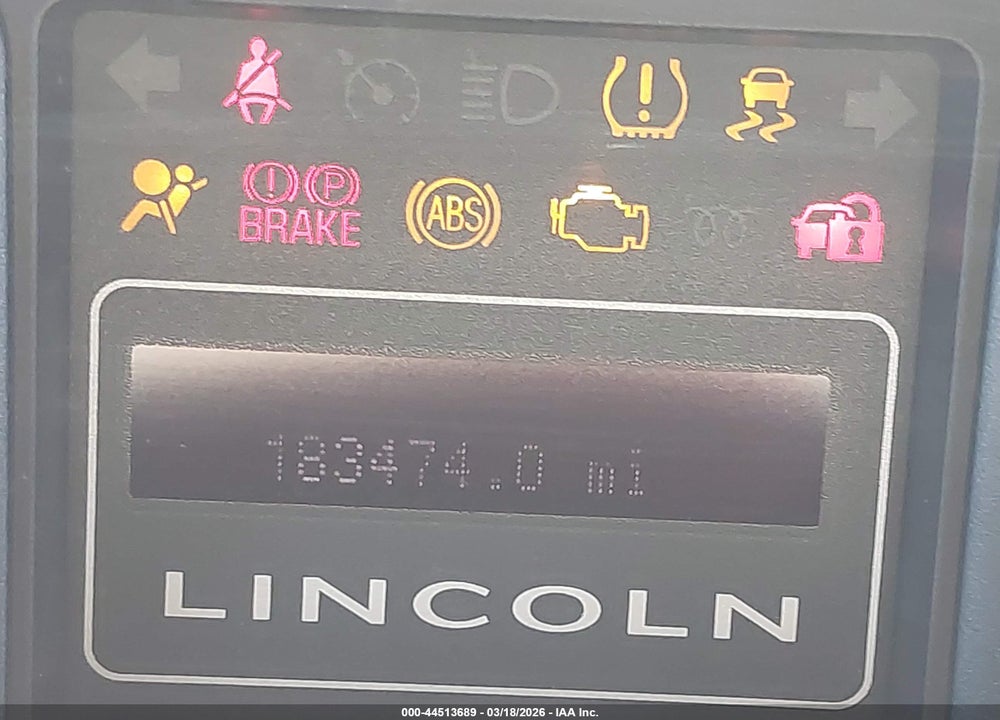 2010 LINCOLN NAVIGATOR L VIN: 5LMJJ3J55AEJ02369