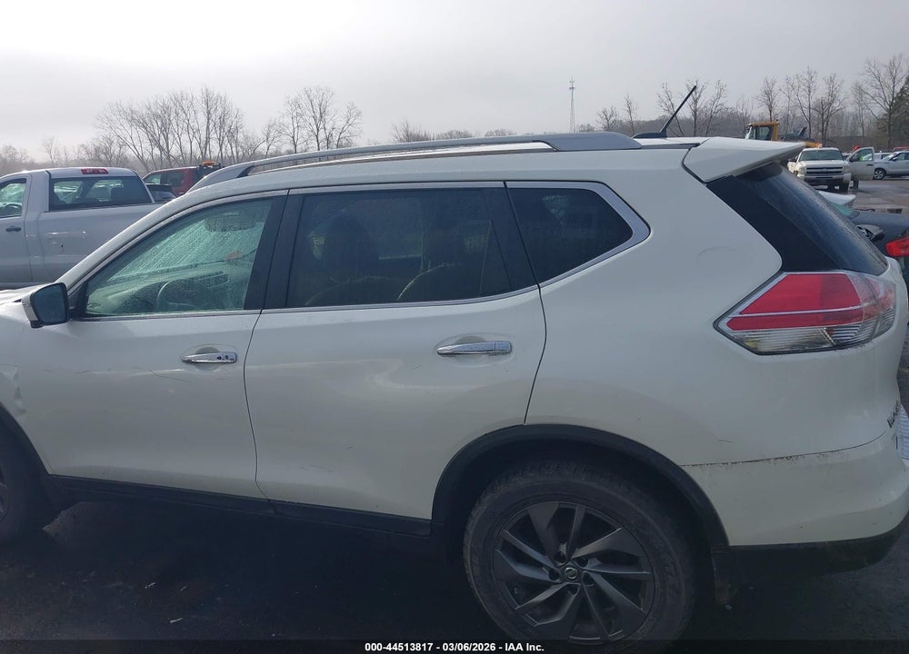 2016 NISSAN ROGUE SL VIN: 5N1AT2MV6GC781625