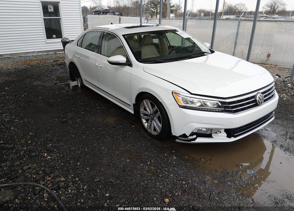 2017 VOLKSWAGEN PASSAT 1.8T SE VIN: 1VWGT7A32HC051353