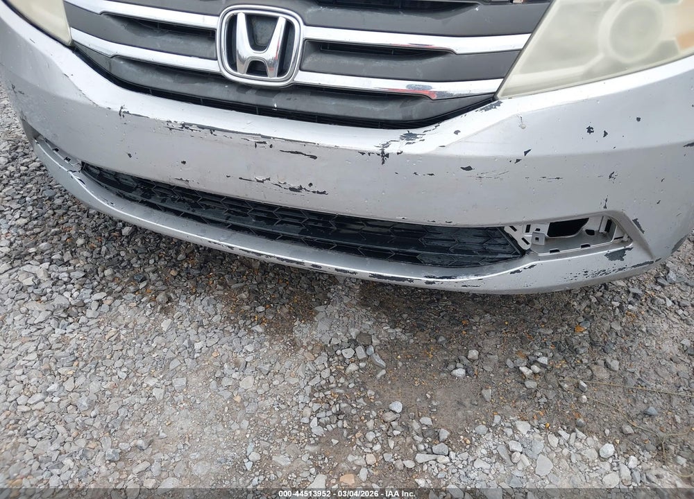 2011 HONDA ODYSSEY EX-L VIN: 5FNRL5H61BB041097