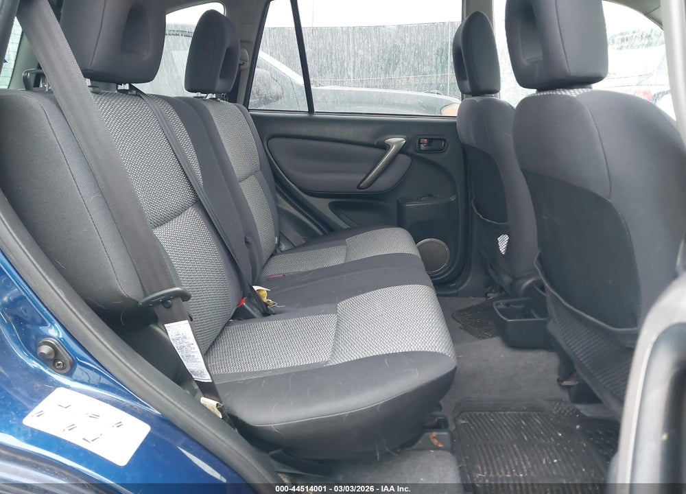 2005 TOYOTA RAV4 VIN: JTEHD20V956024859