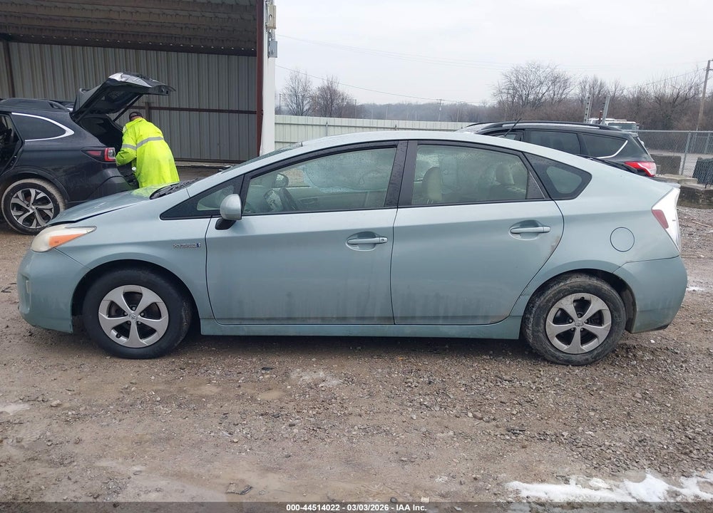 2012 TOYOTA PRIUS TWO VIN: JTDKN3DU2C5483295