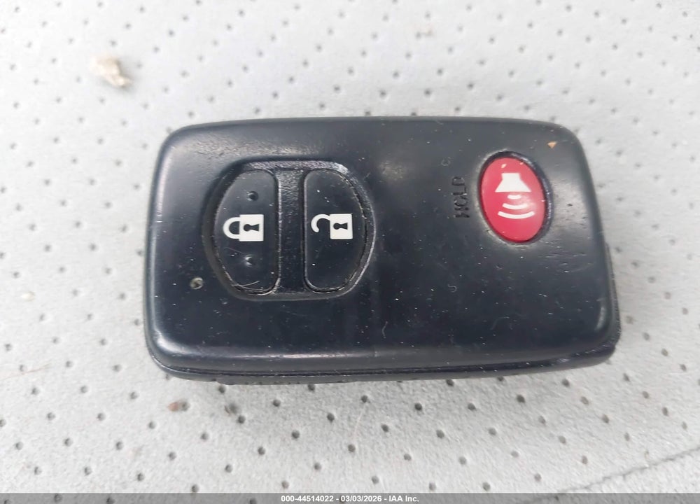 2012 TOYOTA PRIUS TWO VIN: JTDKN3DU2C5483295