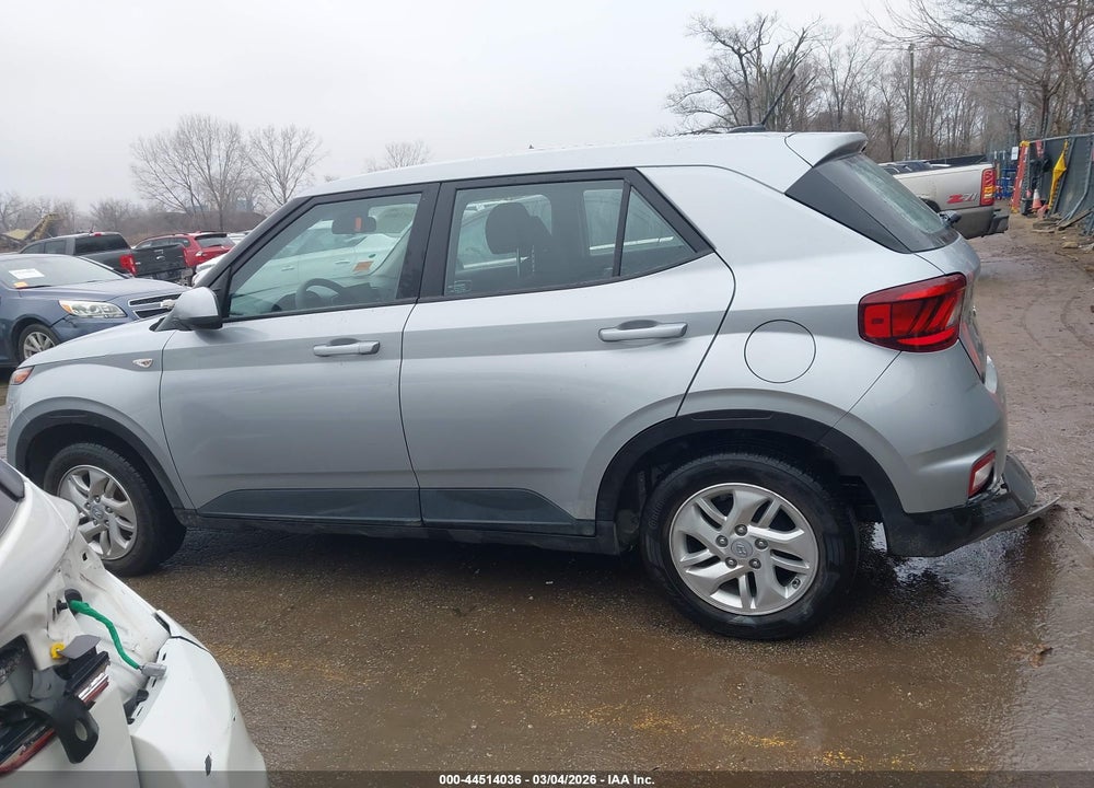 2023 HYUNDAI VENUE SE VIN: KMHRB8A35PU215963