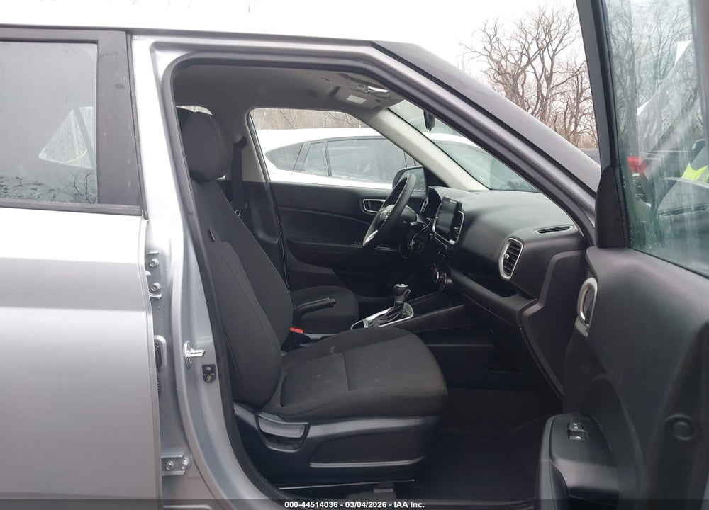 2023 HYUNDAI VENUE SE VIN: KMHRB8A35PU215963