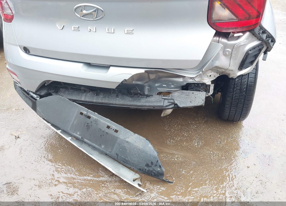 2023 HYUNDAI VENUE SE VIN: KMHRB8A35PU215963