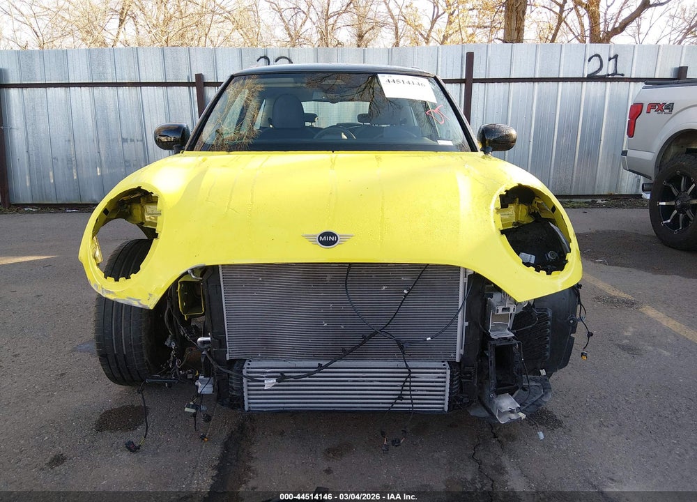 2025 MINI HARDTOP COOPER S VIN: WMW23GD02S2W25300