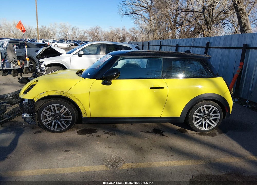 2025 MINI HARDTOP COOPER S VIN: WMW23GD02S2W25300