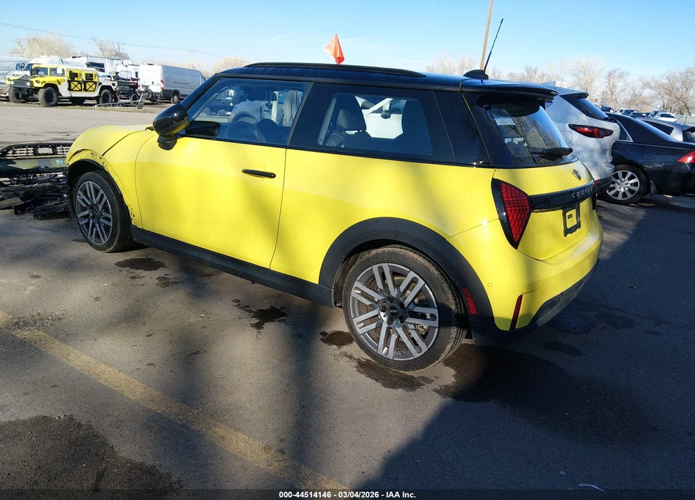 2025 MINI HARDTOP COOPER S VIN: WMW23GD02S2W25300