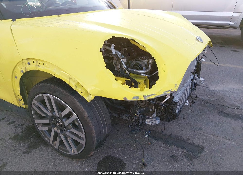 2025 MINI HARDTOP COOPER S VIN: WMW23GD02S2W25300