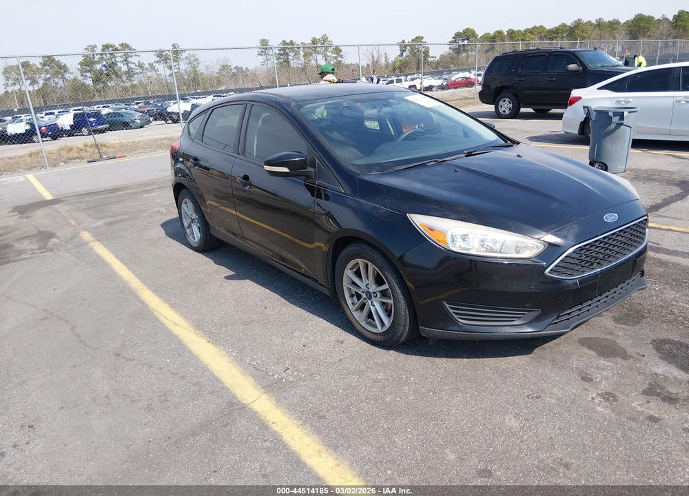 2017 FORD FOCUS SE VIN: 1FADP3K21HL241191
