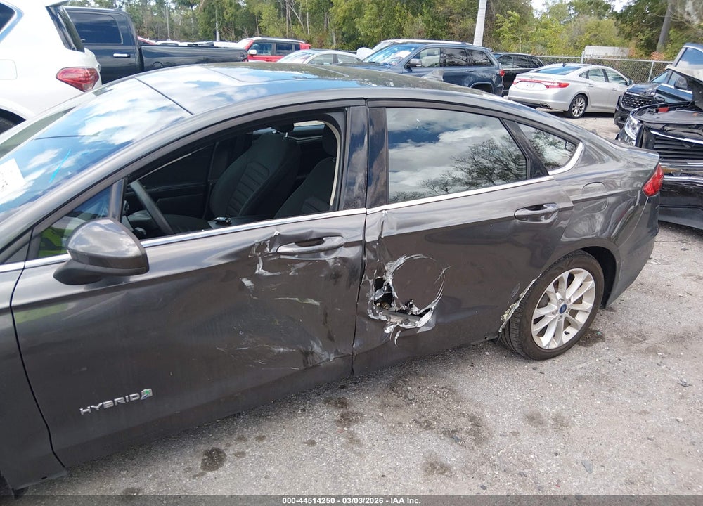 2019 FORD FUSION HYBRID SE VIN: 3FA6P0LU9KR121008